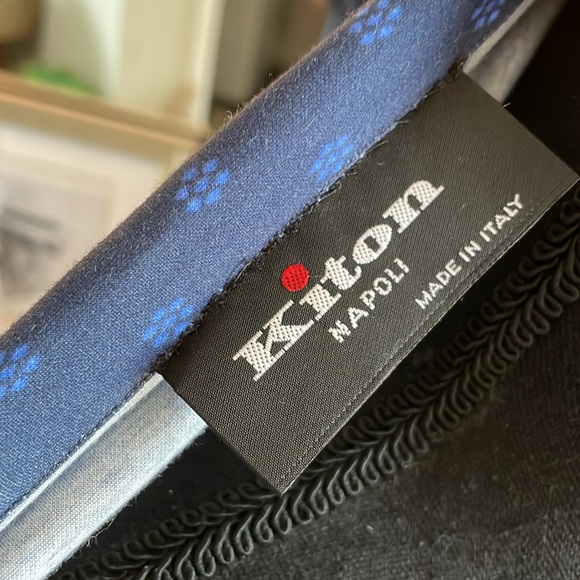 Kiton front zipper hoodie size L - Picture 12 of 12